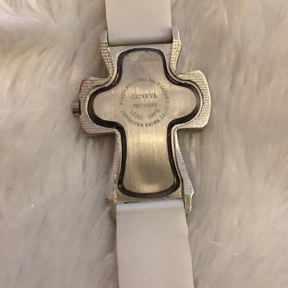 Geneva crystal silicone white cross watch - Picture 2 of 4